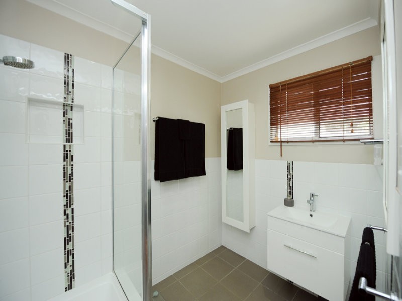 7 Penda Avenue, New Auckland QLD 4680
