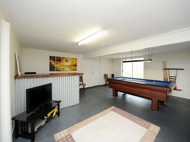 7 Penda Avenue, New Auckland QLD 4680