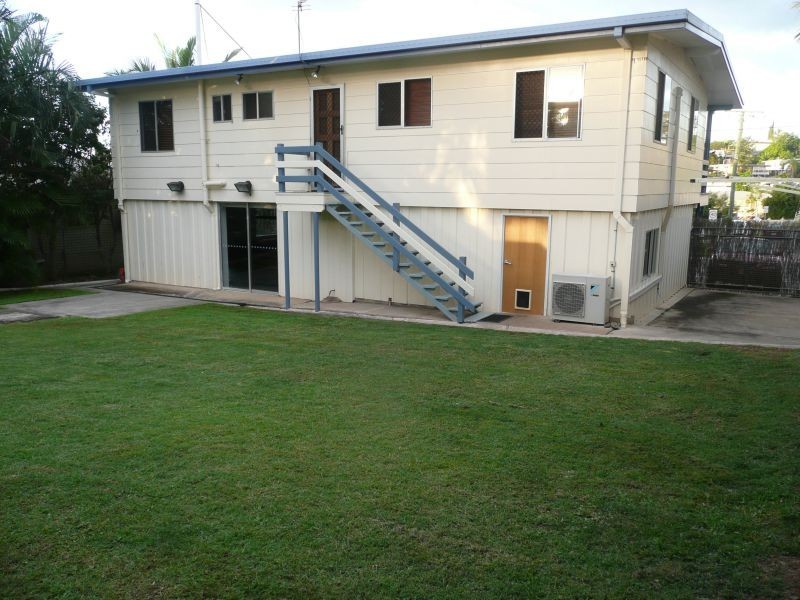 7 Penda Avenue, New Auckland QLD 4680