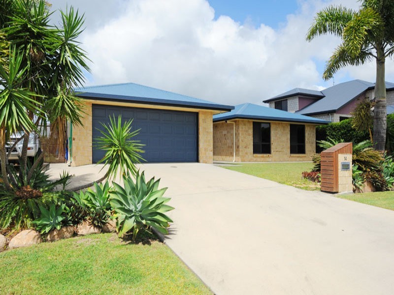 14 Viewpoint Way, New Auckland QLD 4680