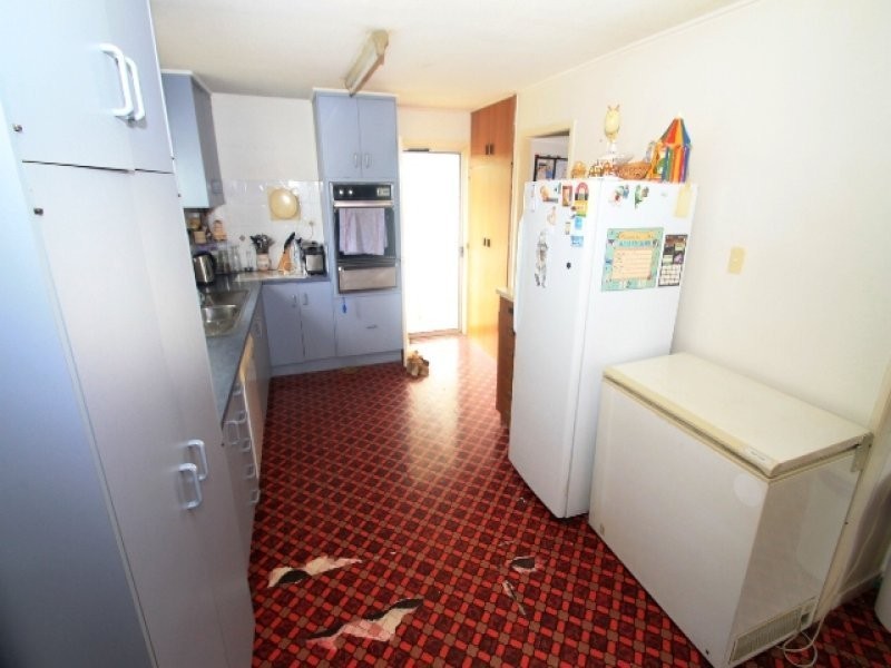 14 Douglas Avenue, Sun Valley QLD 4680