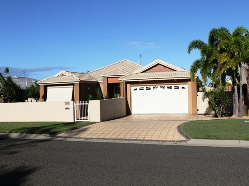 12 Dolphin Terrace, South Gladstone QLD 4680