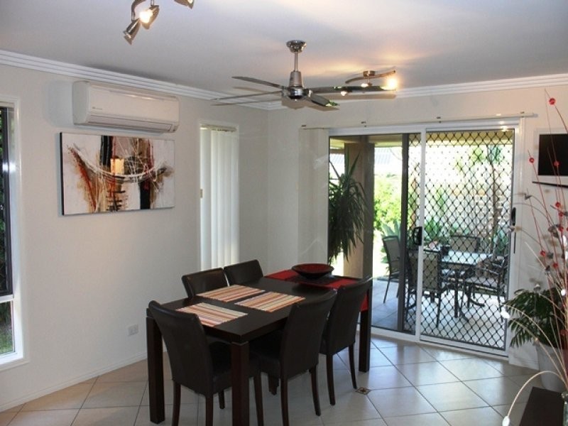 12 Dolphin Terrace, South Gladstone QLD 4680