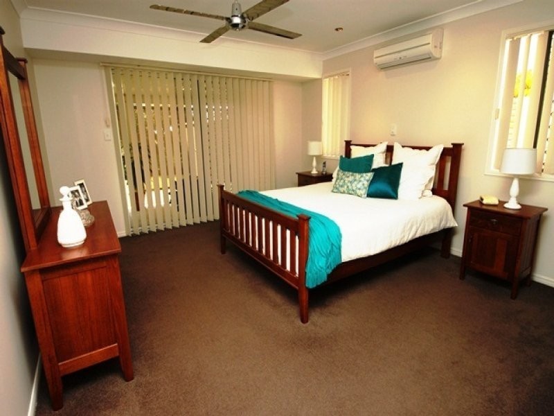 12 Dolphin Terrace, South Gladstone QLD 4680