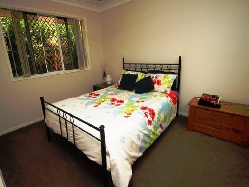 12 Dolphin Terrace, South Gladstone QLD 4680