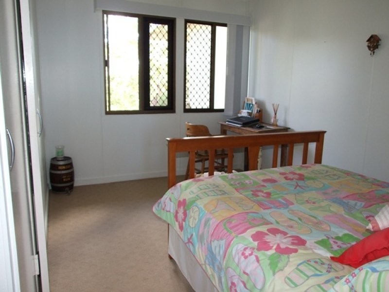 9 Pacific Avenue, Tannum Sands QLD 4680