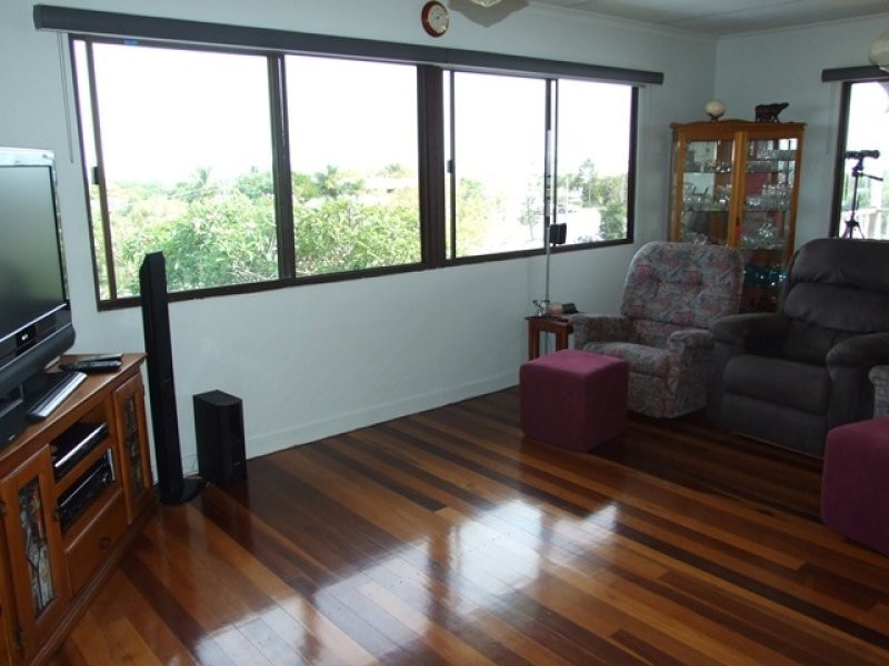 9 Pacific Avenue, Tannum Sands QLD 4680