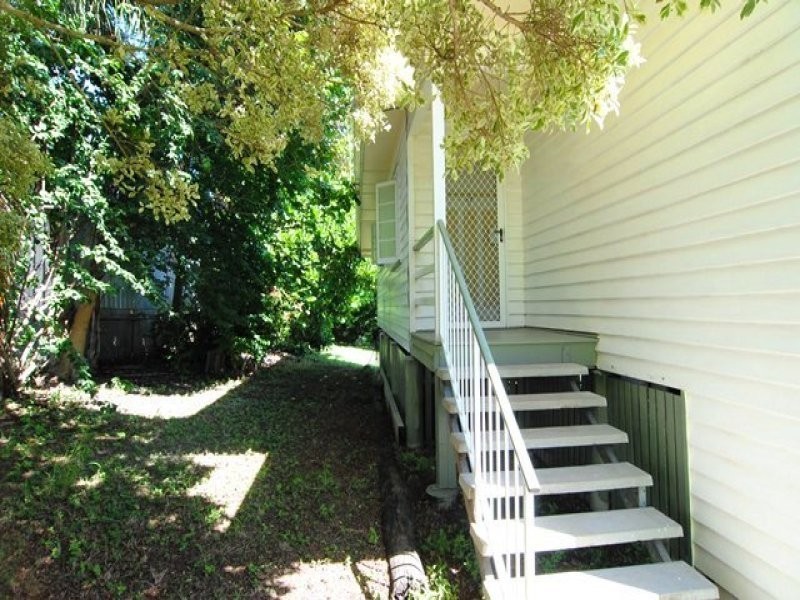 47 Scenery Street, West Gladstone QLD 4680