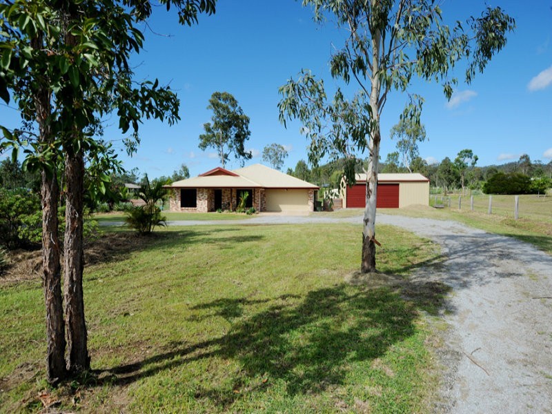 13 Libby Close, Burua QLD 4680