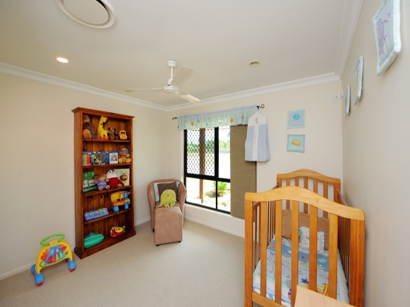 13 Libby Close, Burua QLD 4680