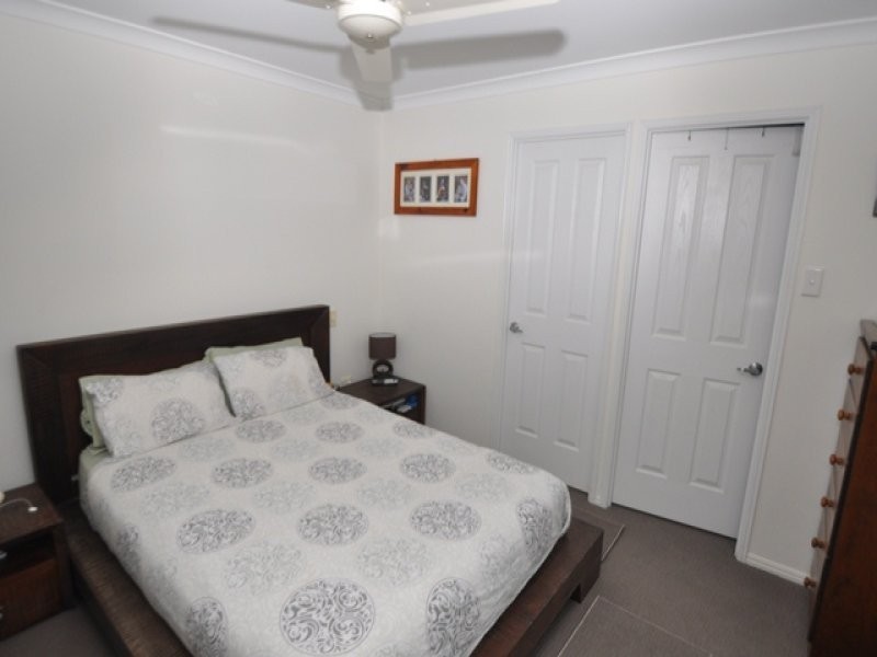 1 Beezley Street, Glen Eden QLD 4680