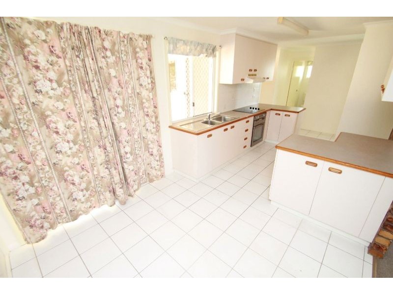 24 Mercury Street, Telina QLD 4680