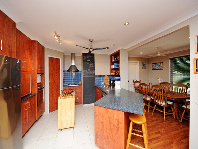 46 Parksville Drive, New Auckland QLD 4680