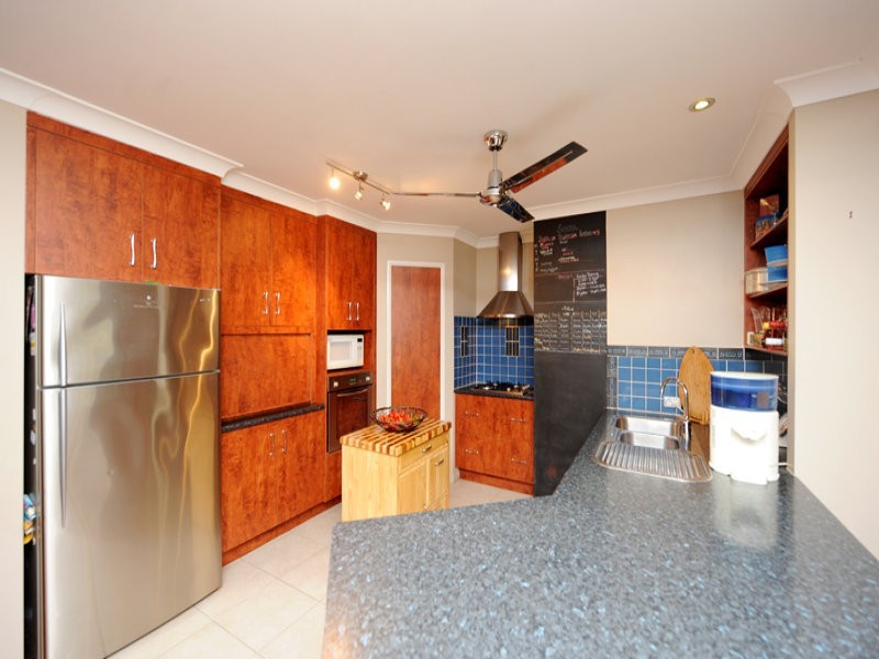 46 Parksville Drive, New Auckland QLD 4680