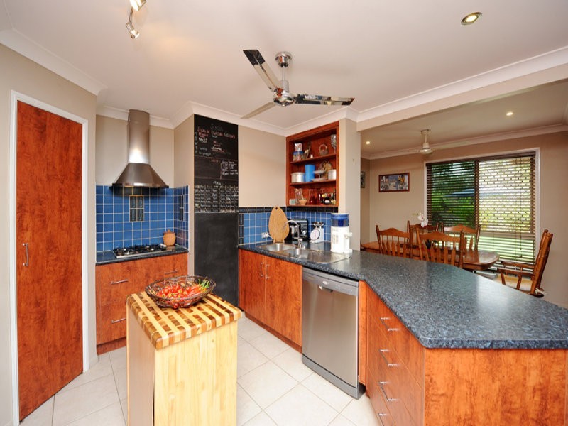 46 Parksville Drive, New Auckland QLD 4680