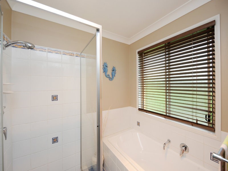 46 Parksville Drive, New Auckland QLD 4680
