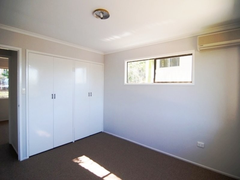 65 Elizabeth Street, South Gladstone QLD 4680