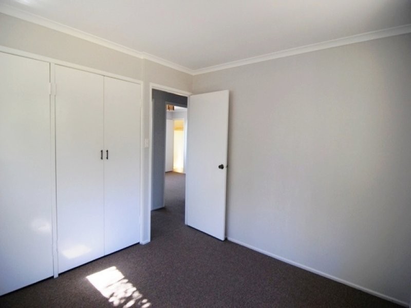 65 Elizabeth Street, South Gladstone QLD 4680