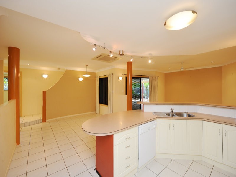 54 Cremorne Drive, Tannum Sands QLD 4680