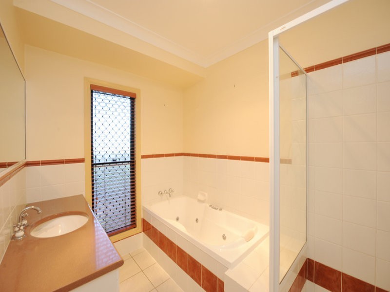 54 Cremorne Drive, Tannum Sands QLD 4680