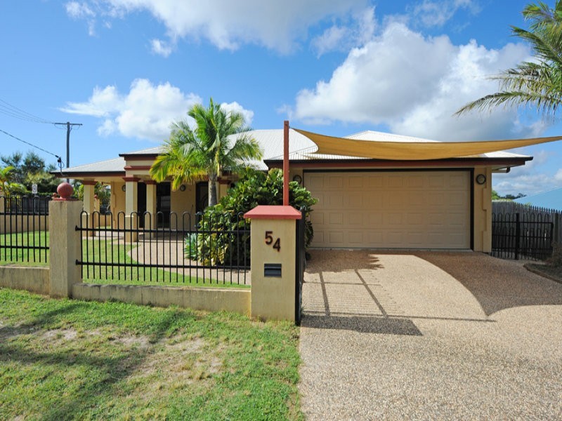 54 Cremorne Drive, Tannum Sands QLD 4680