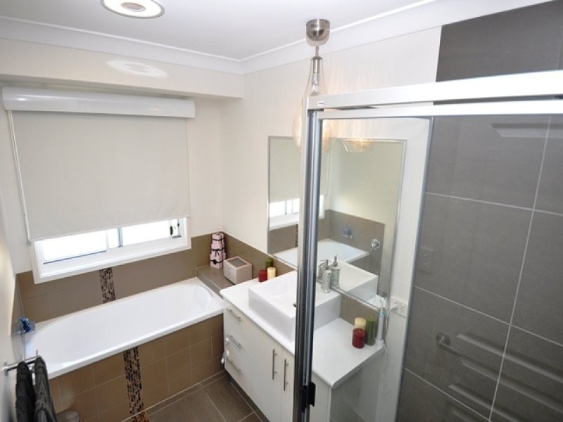 7 Eastwood Street, West Gladstone QLD 4680