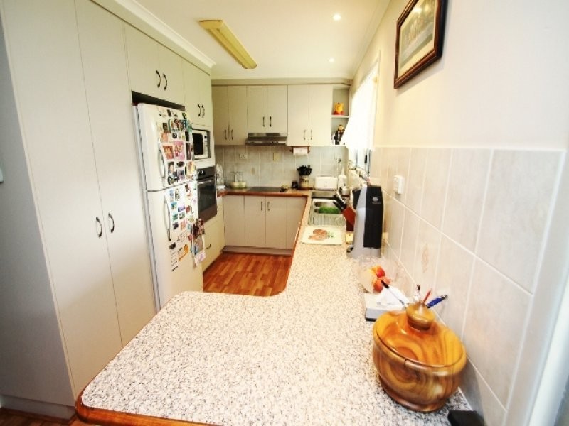 322 J Hickey Avenue, Clinton QLD 4680