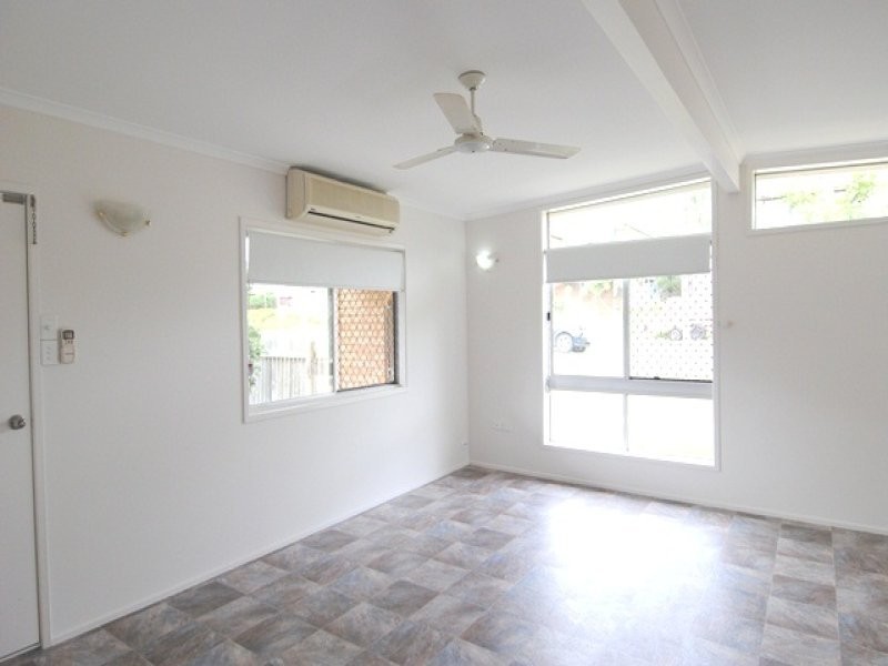 9 Mars Crescent, Telina QLD 4680