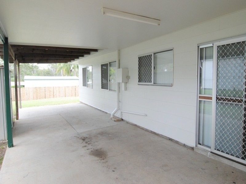 9 Mars Crescent, Telina QLD 4680