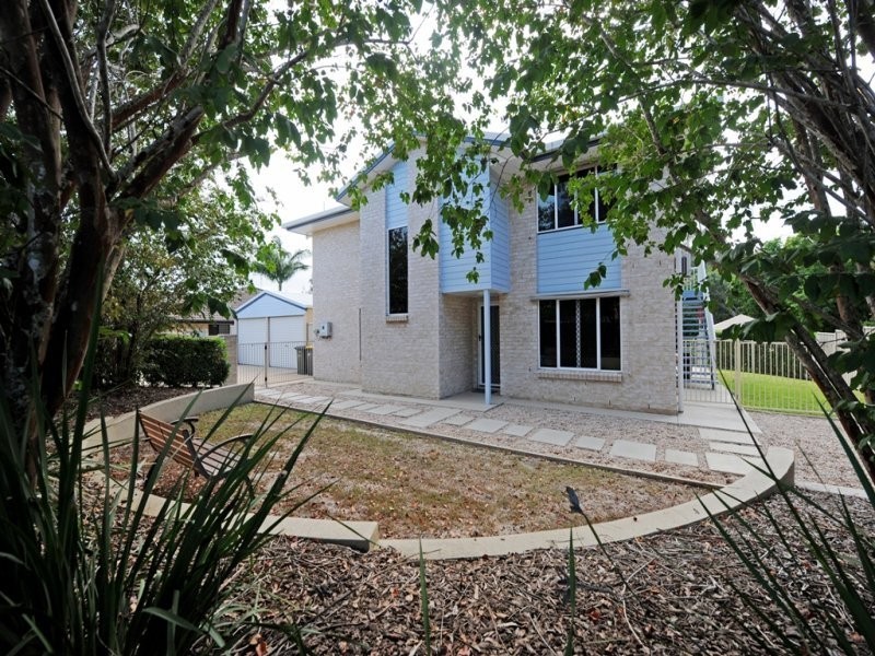 171 J Hickey Avenue, Clinton QLD 4680