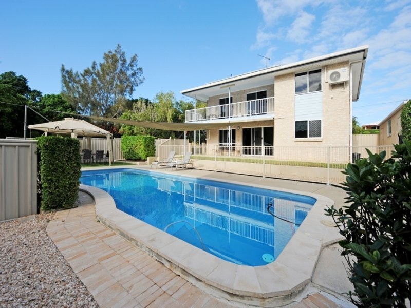 171 J Hickey Avenue, Clinton QLD 4680