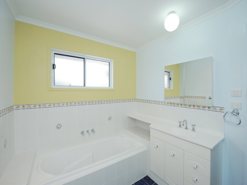 171 J Hickey Avenue, Clinton QLD 4680