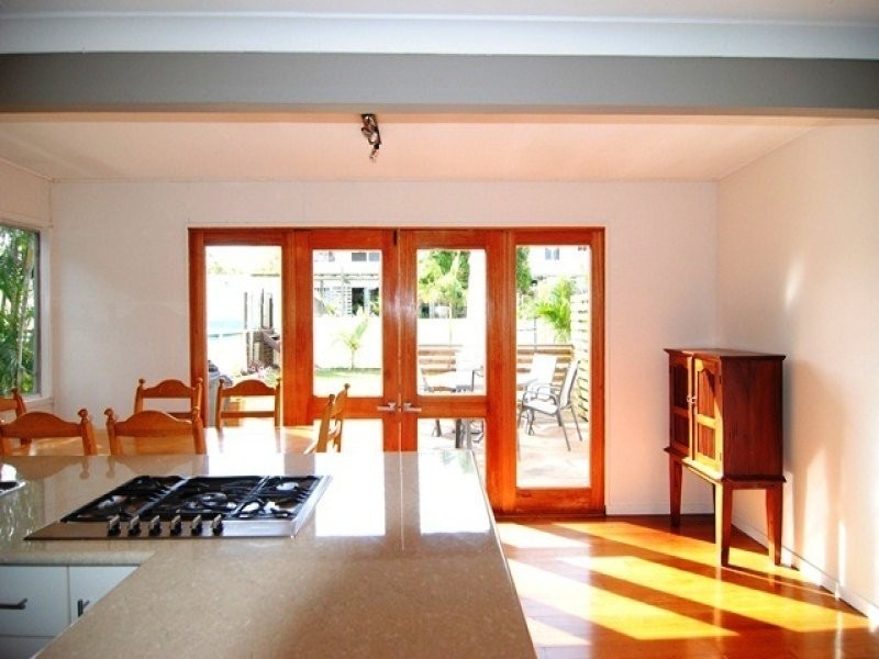 15 Amaroo Close, Glen Eden QLD 4680