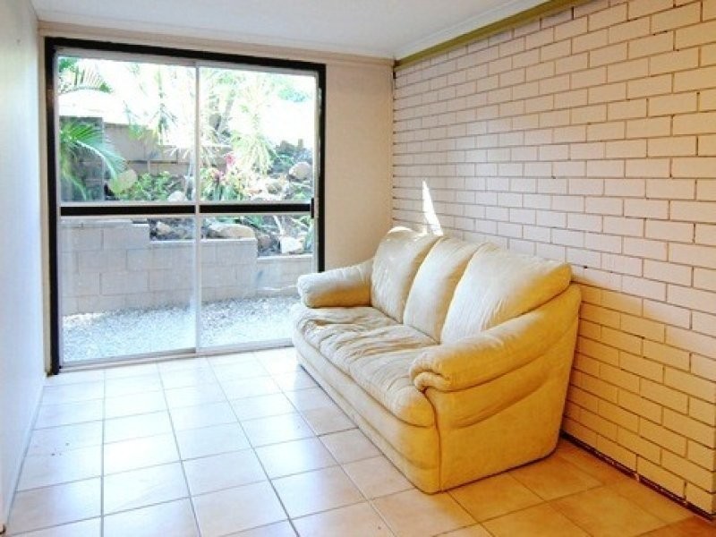 15 Amaroo Close, Glen Eden QLD 4680