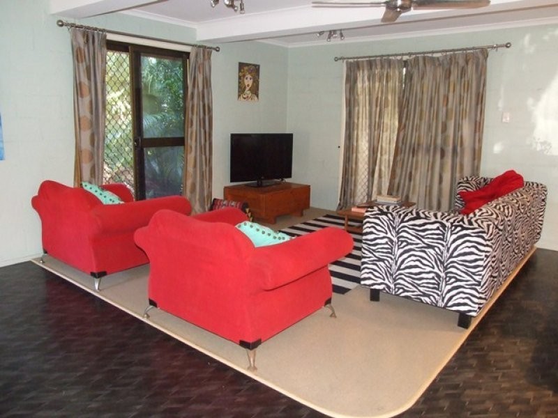 15 Pacific Avenue, Tannum Sands QLD 4680