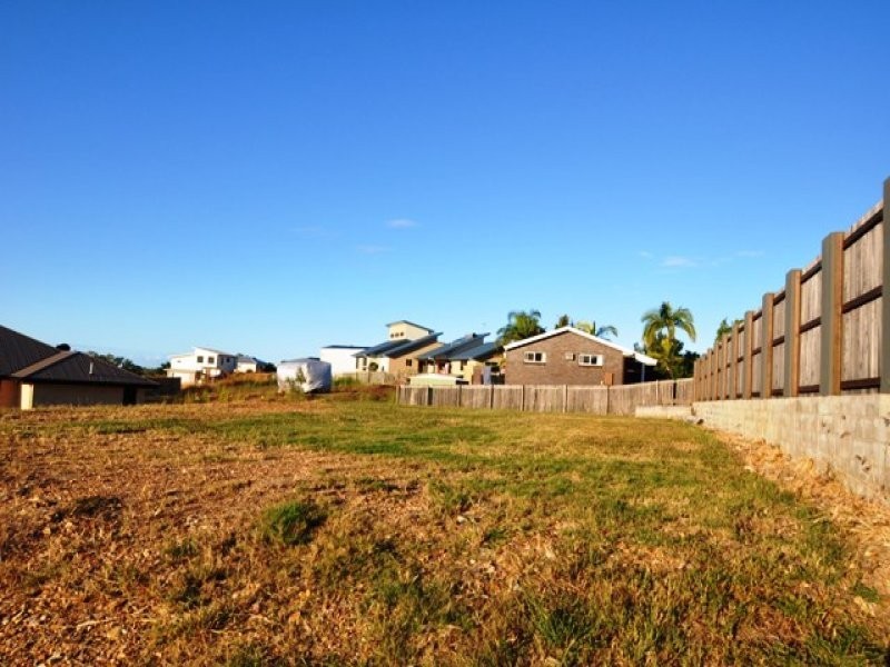 29 Lighthouse Drive, Boyne Island QLD 4680