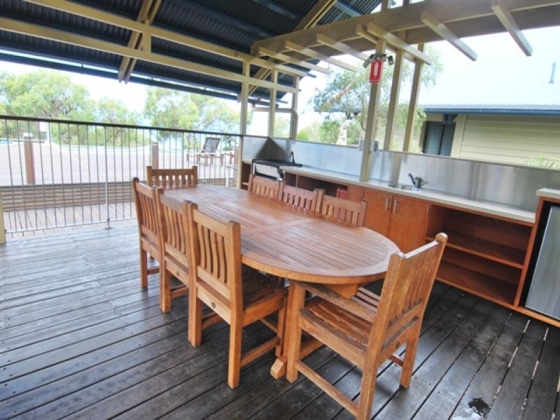 21 Springs Road, Agnes Water QLD 4677