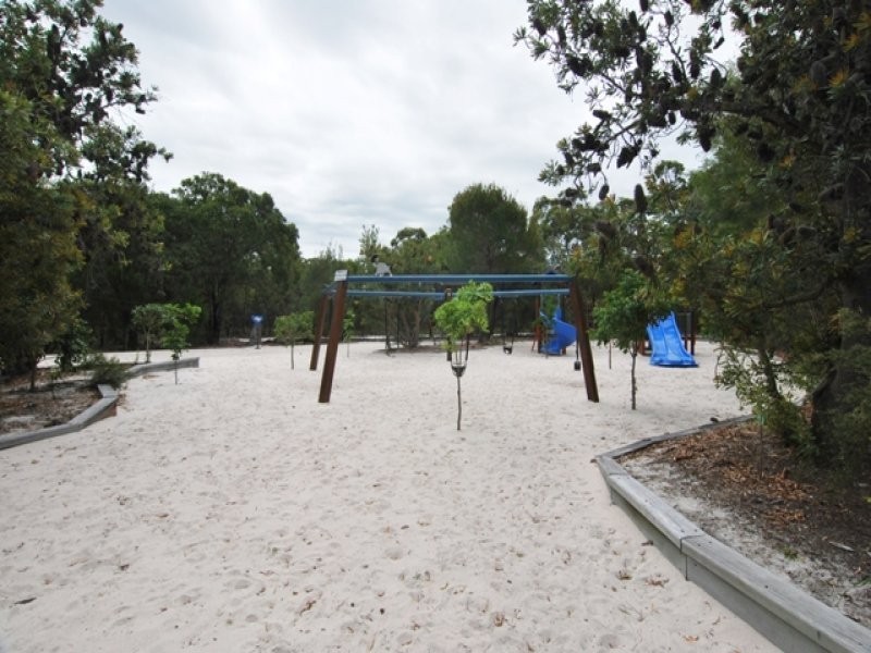 21 Springs Road, Agnes Water QLD 4677