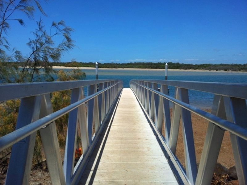 9 Mitchell Street, Elliott Heads QLD 4670