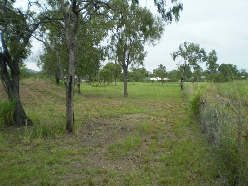 14 Ambrose Lane, Beecher QLD 4680