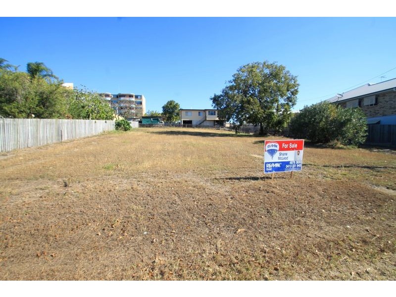 7 Side Street, West Gladstone QLD 4680