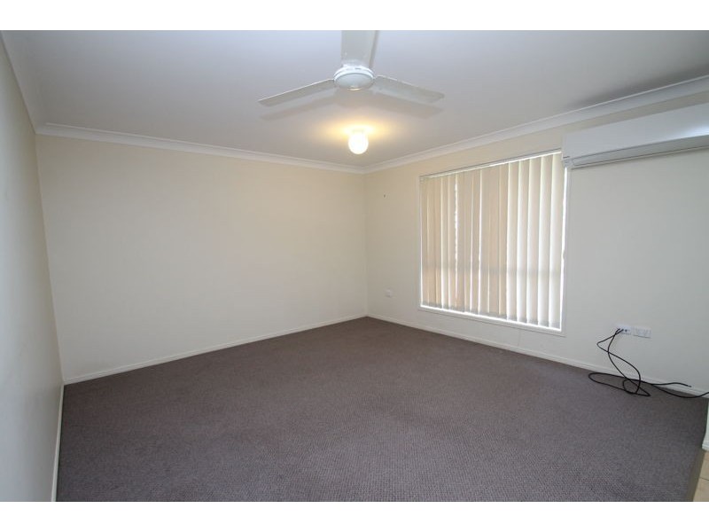 48 Emmadale Drive, New Auckland QLD 4680