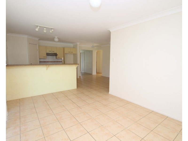 48 Emmadale Drive, New Auckland QLD 4680