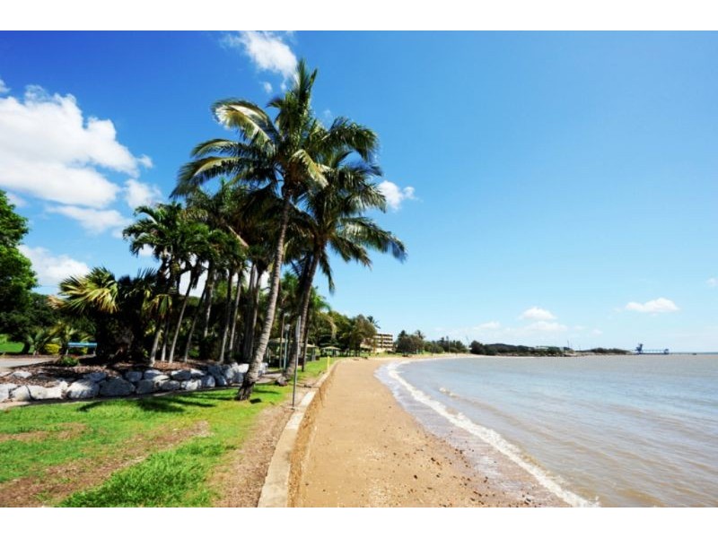 19 Pershouse Street, Barney Point QLD 4680
