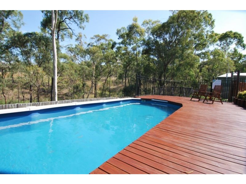 14 Panorama Court, Glen Eden QLD 4680