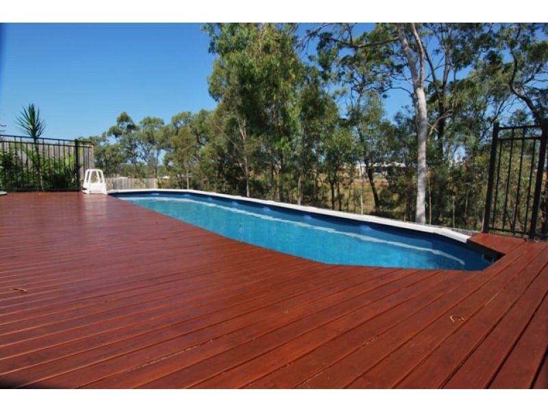 14 Panorama Court, Glen Eden QLD 4680