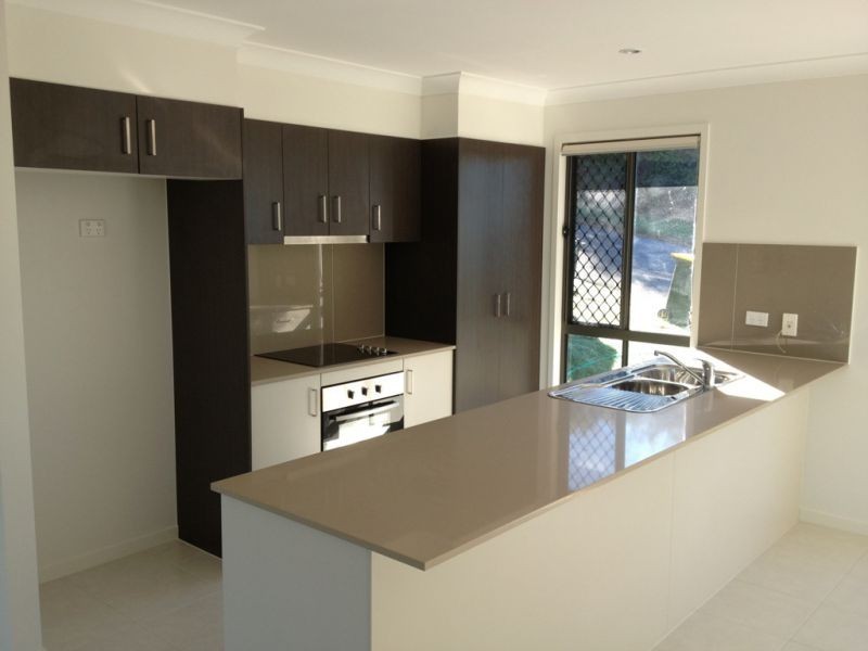 8 Bembooka Close, Glen Eden QLD 4680