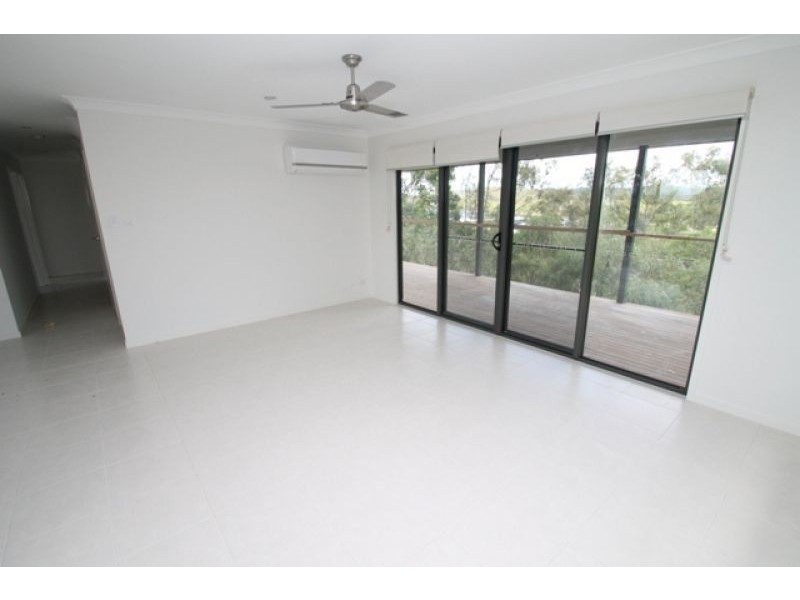 8 Bembooka Close, Glen Eden QLD 4680