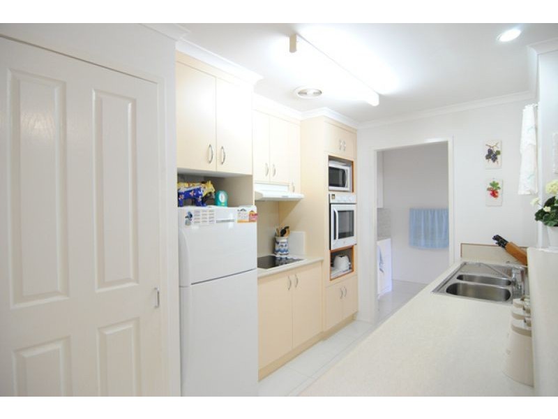 21 Ellington Street, New Auckland QLD 4680
