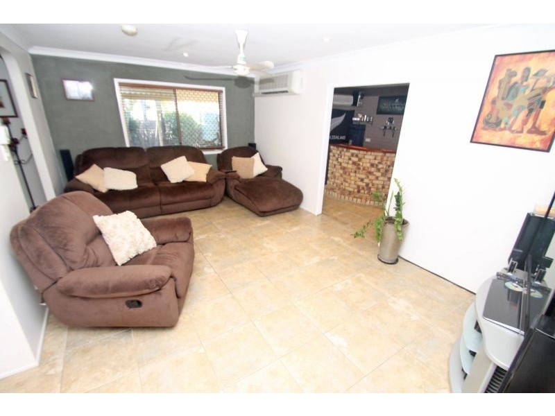 15 Intrepid Street, Clinton QLD 4680